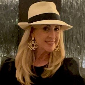 Large Filigree Earrings with top Pearl, Excellent Condition